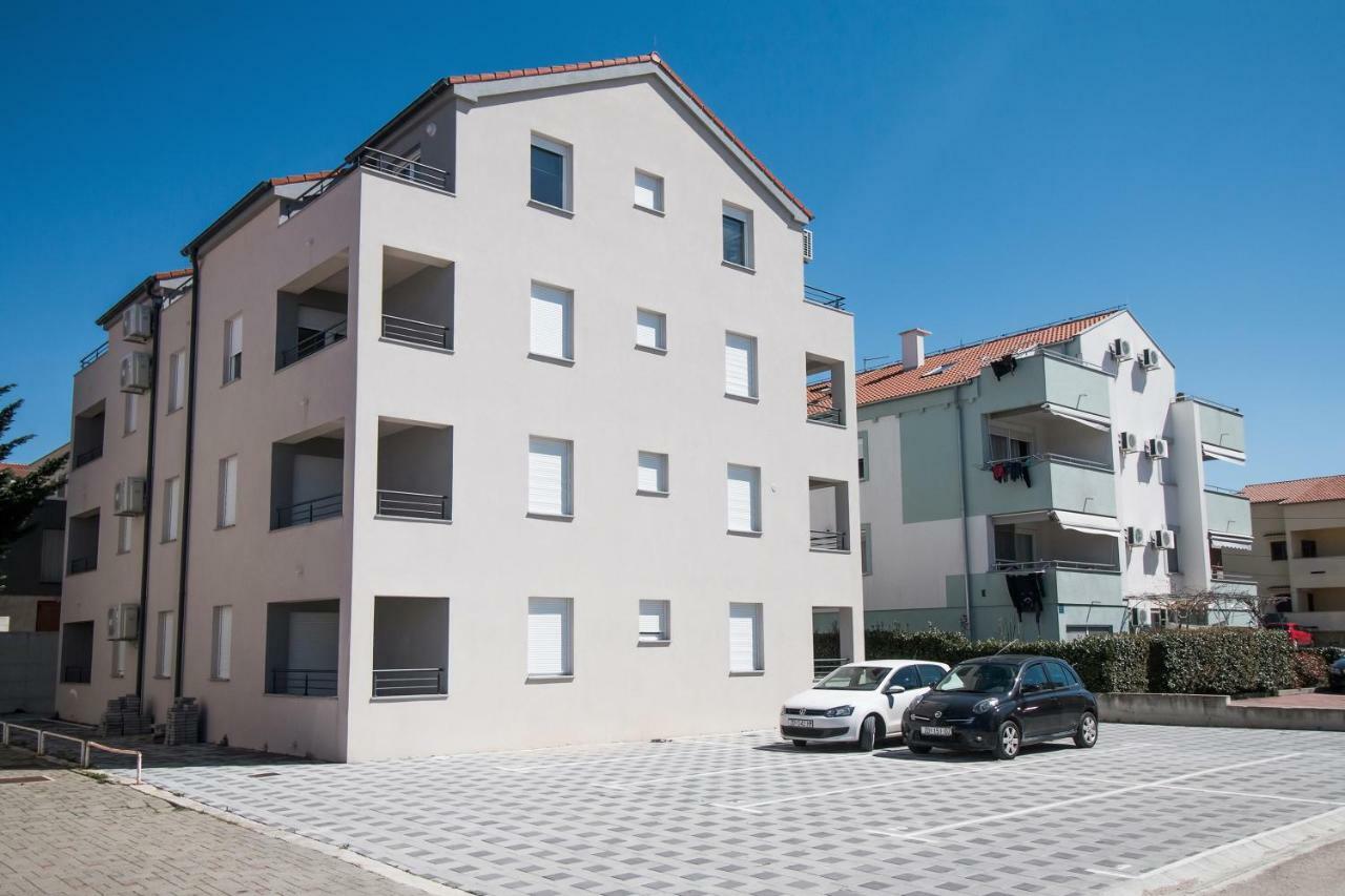 Apartment Hera With Balcony And Free Parking Zadar Buitenkant foto