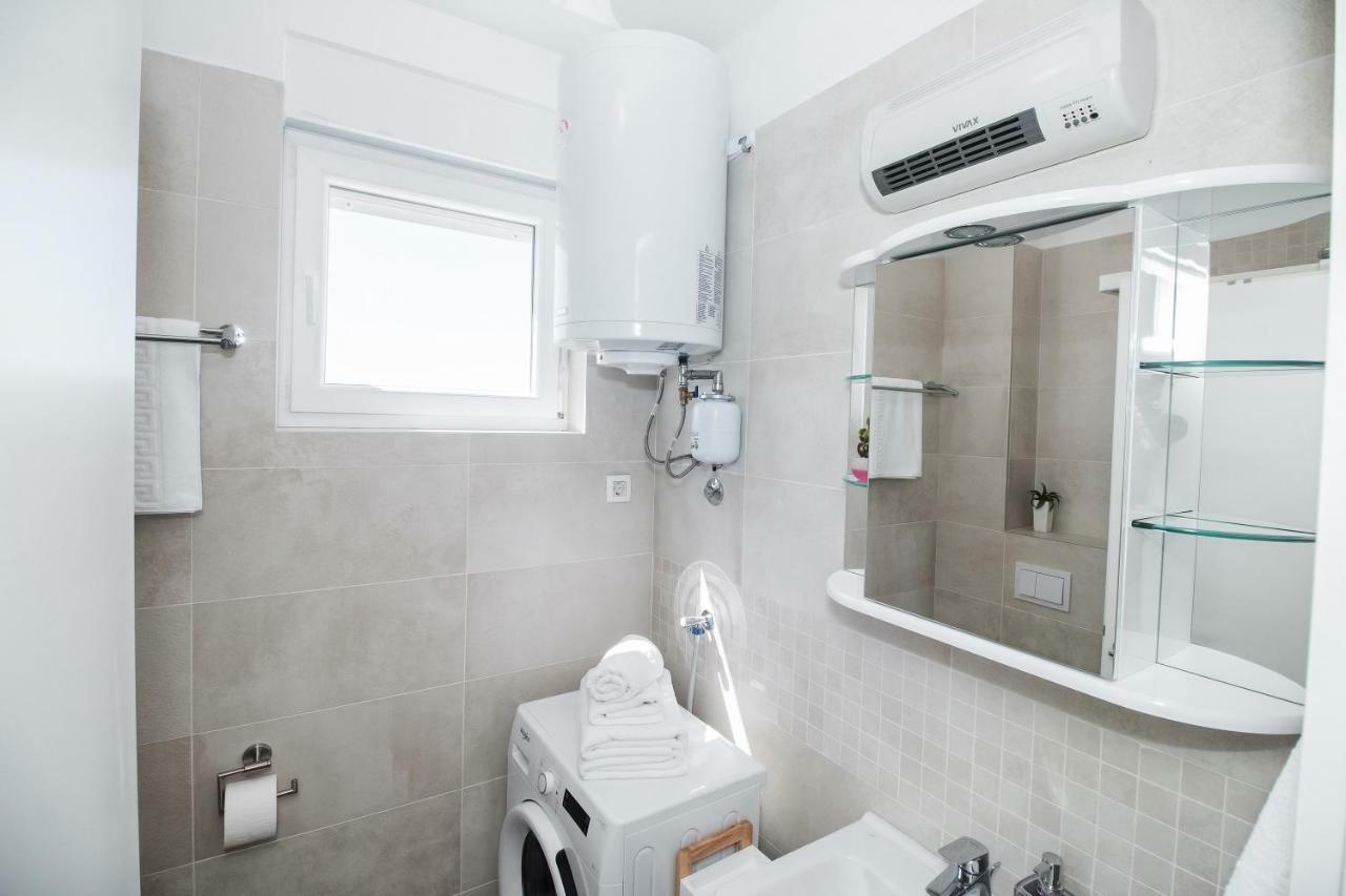 Apartment Hera With Balcony And Free Parking Zadar Buitenkant foto
