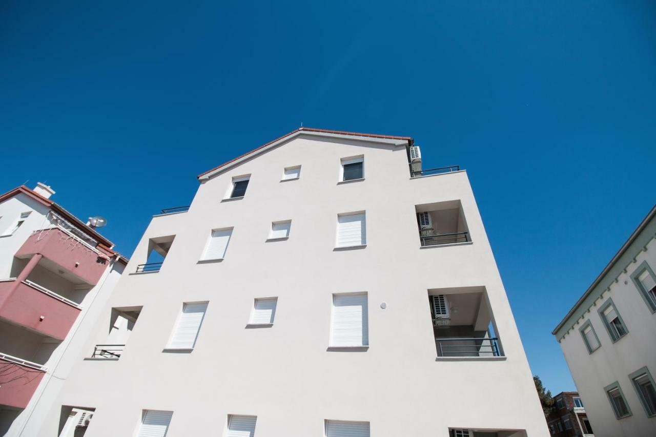 Apartment Hera With Balcony And Free Parking Zadar Buitenkant foto