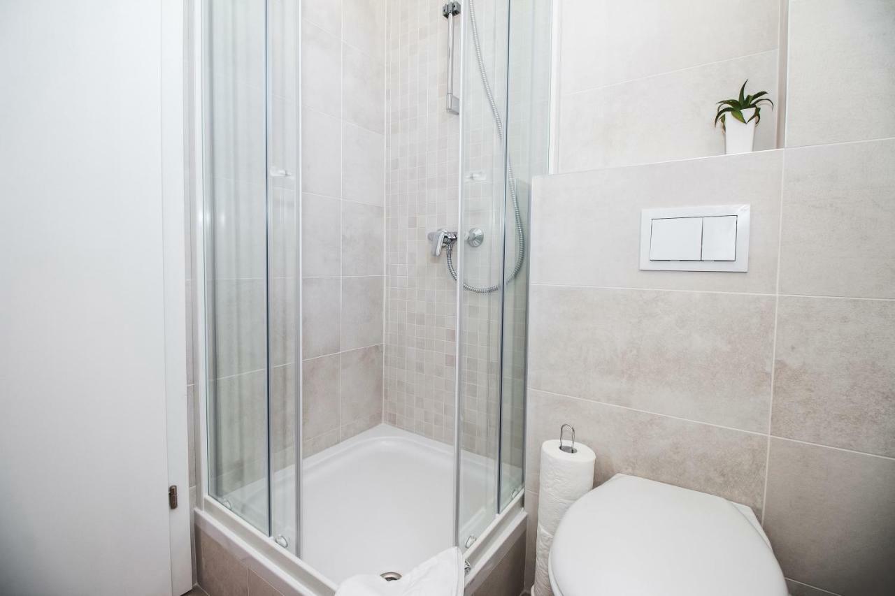 Apartment Hera With Balcony And Free Parking Zadar Buitenkant foto
