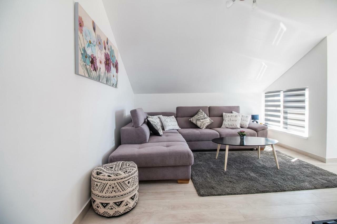 Apartment Hera With Balcony And Free Parking Zadar Buitenkant foto